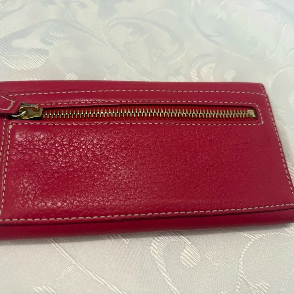 Dooney & Bourke Continental Clutch Wallet - Picture 5 of 5